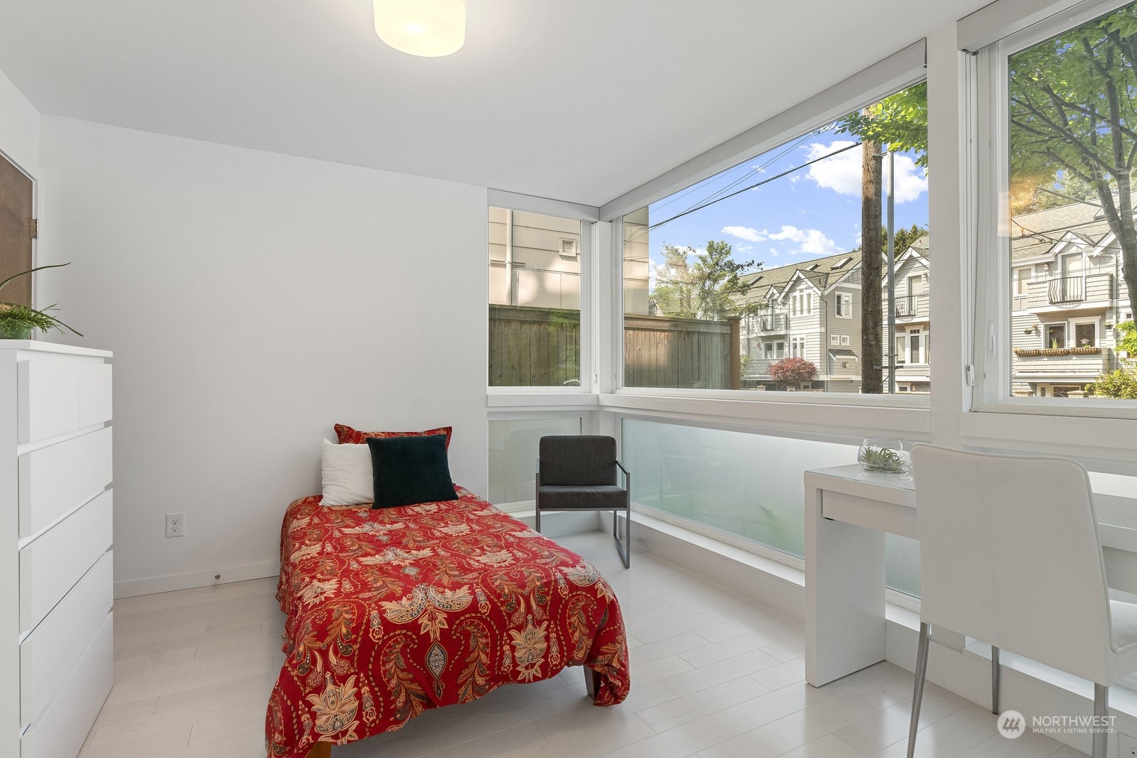 1140 10th Avenue E Unit: A