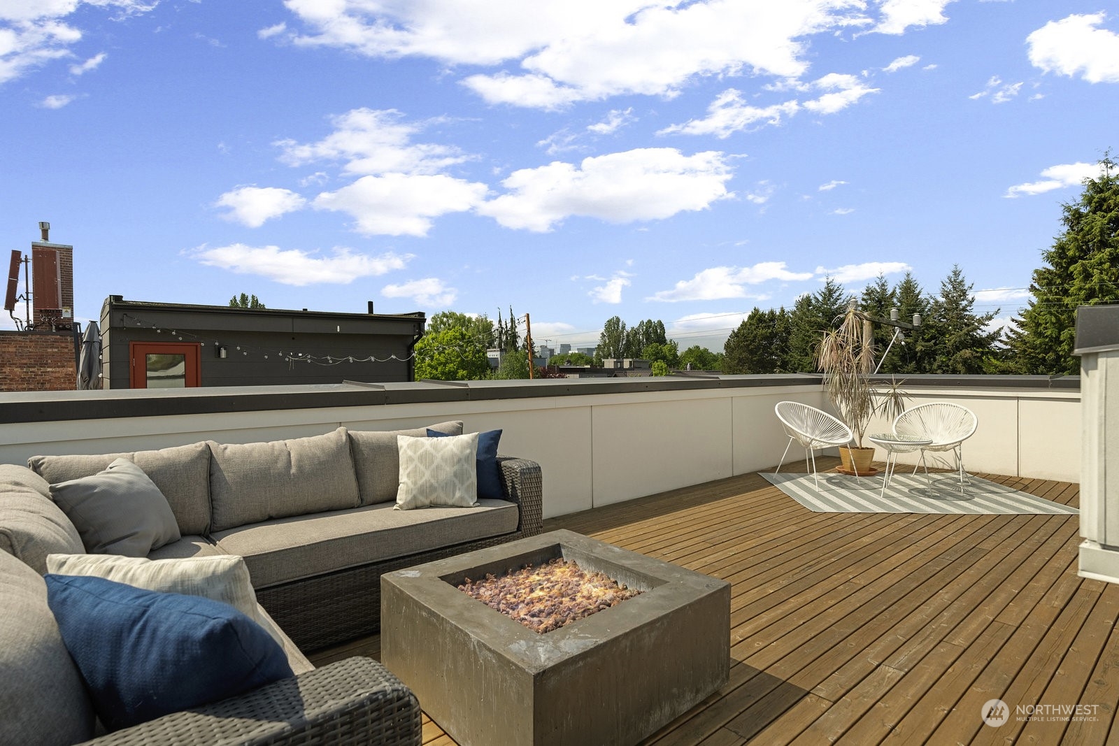 1140 10th Avenue E Unit: A