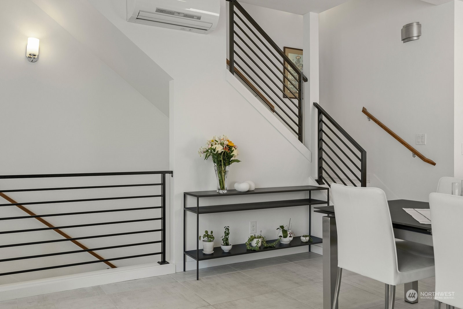 1140 10th Avenue E Unit: A