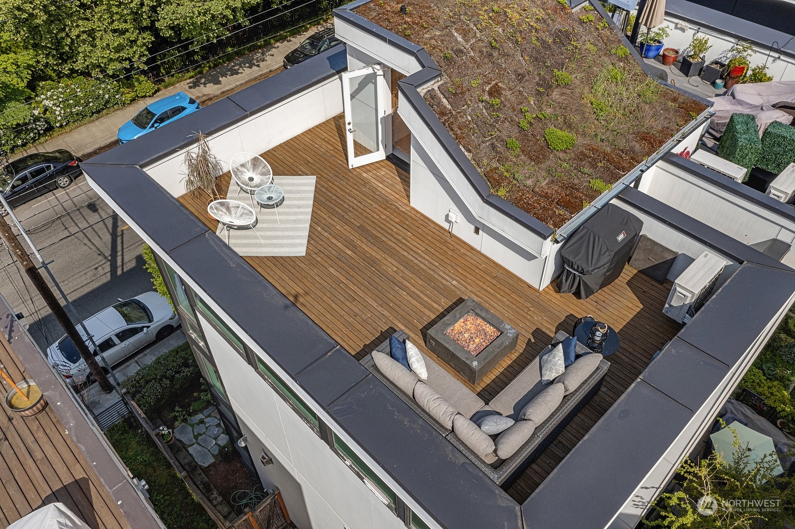 1140 10th Avenue E Unit: A