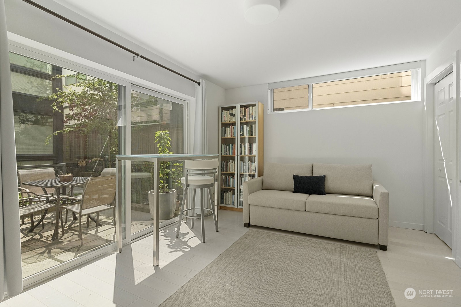 1140 10th Avenue E Unit: A