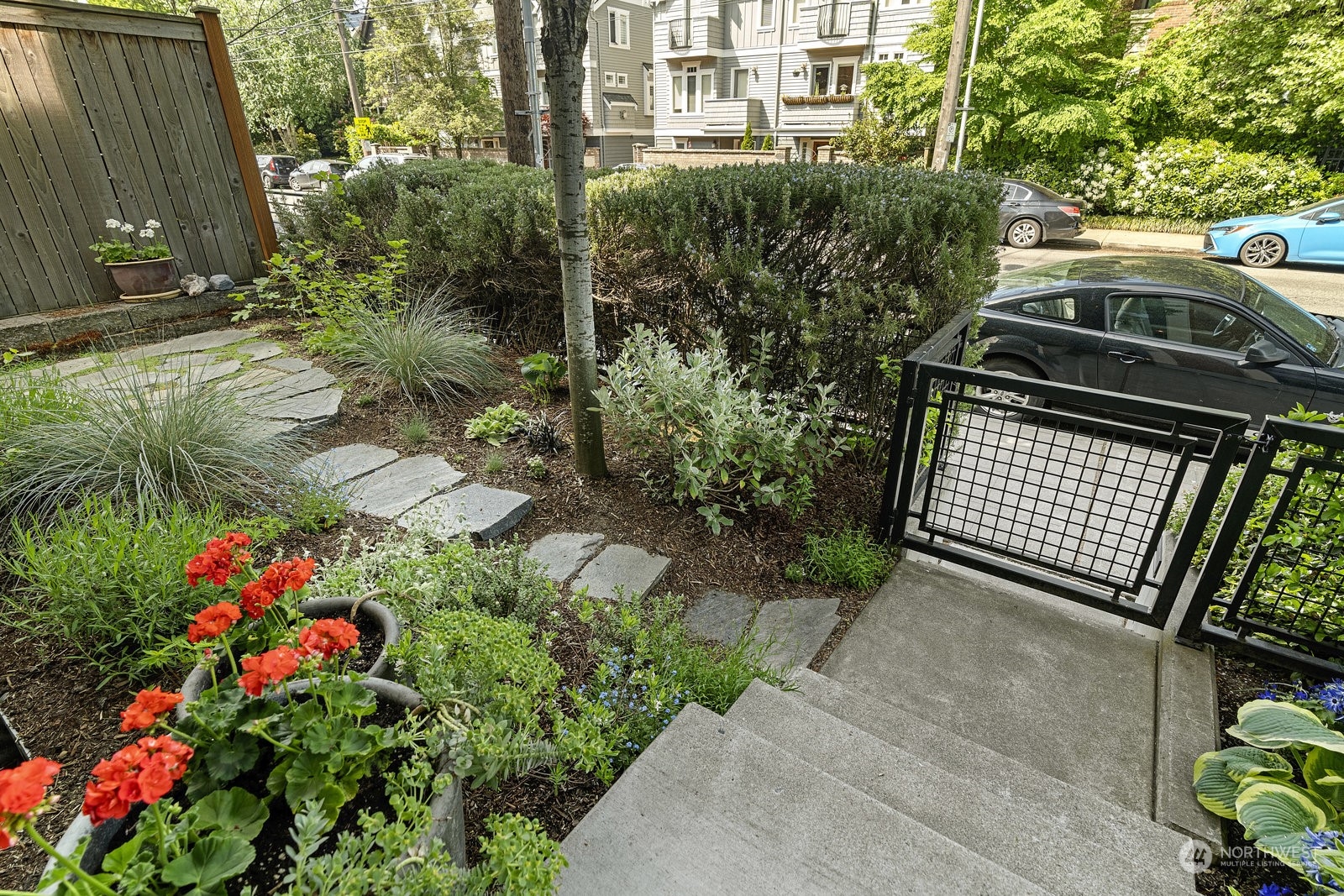 1140 10th Avenue E Unit: A