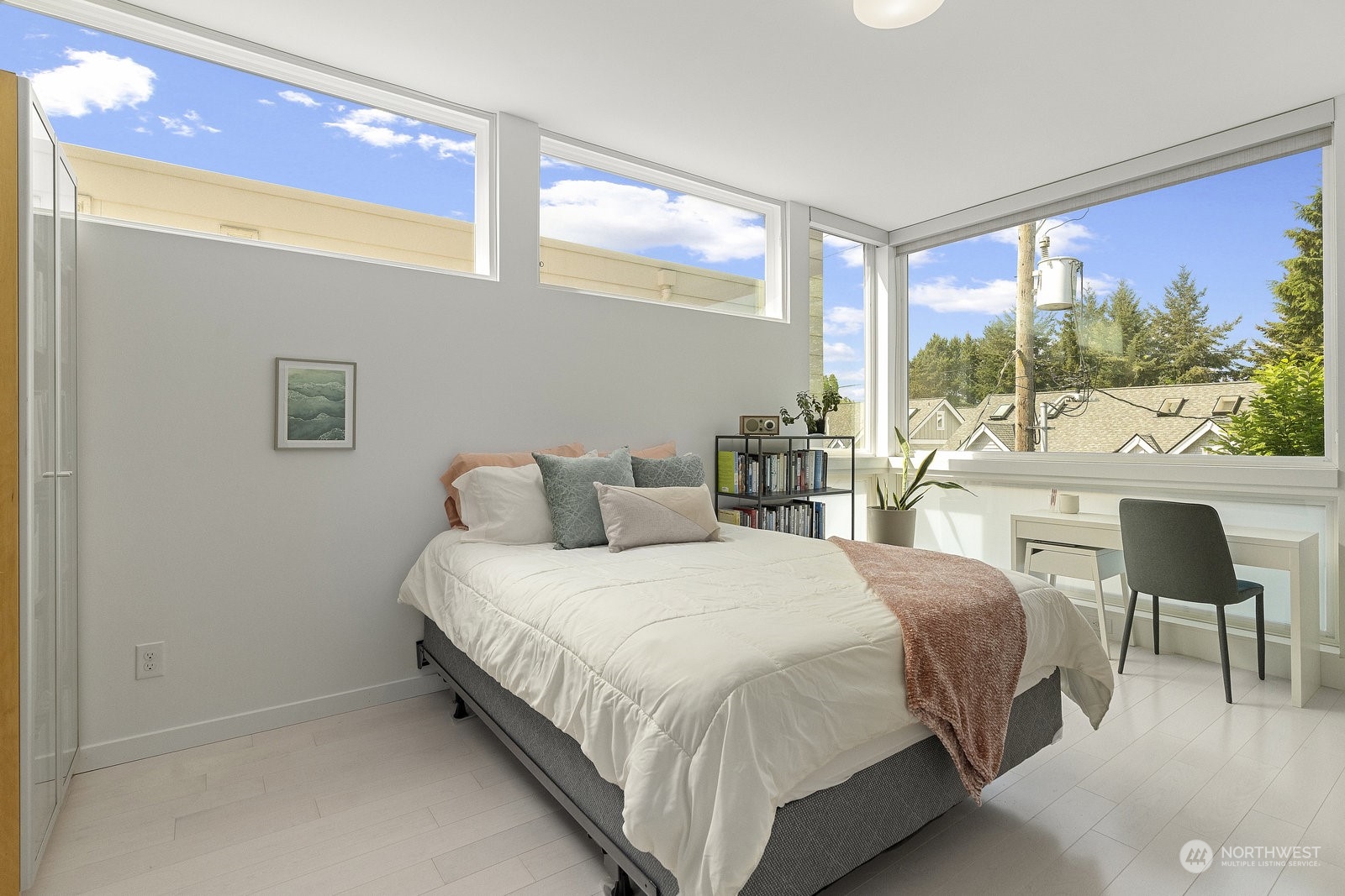 1140 10th Avenue E Unit: A