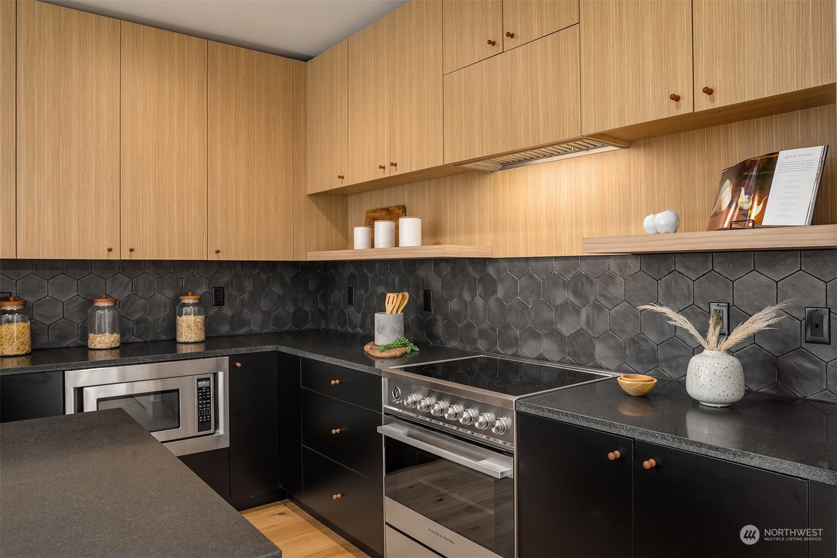 8551 Evanston Avenue N