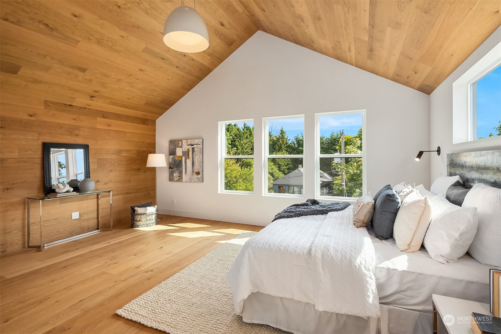 8551 Evanston Avenue N