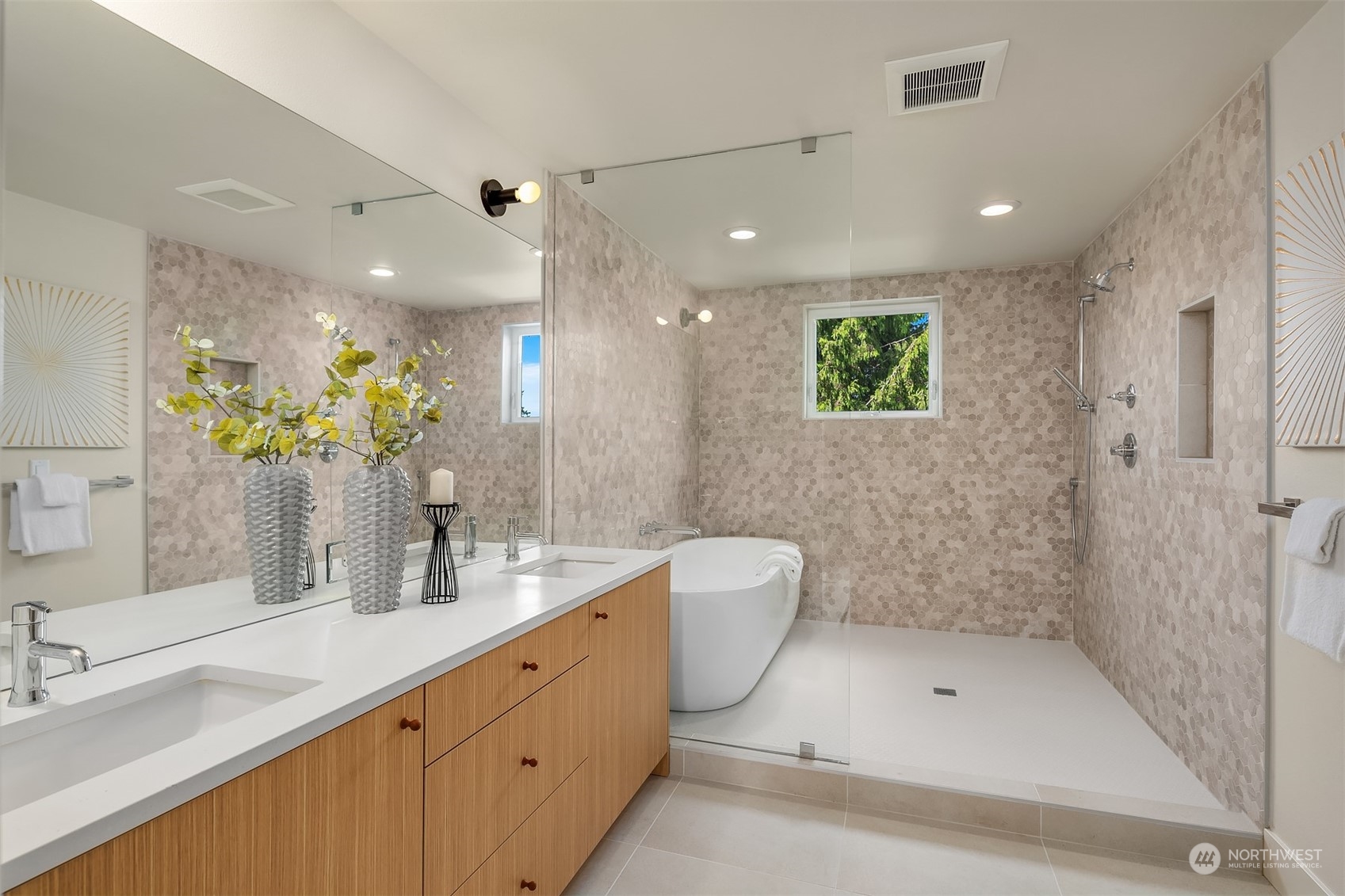 8551 Evanston Avenue N