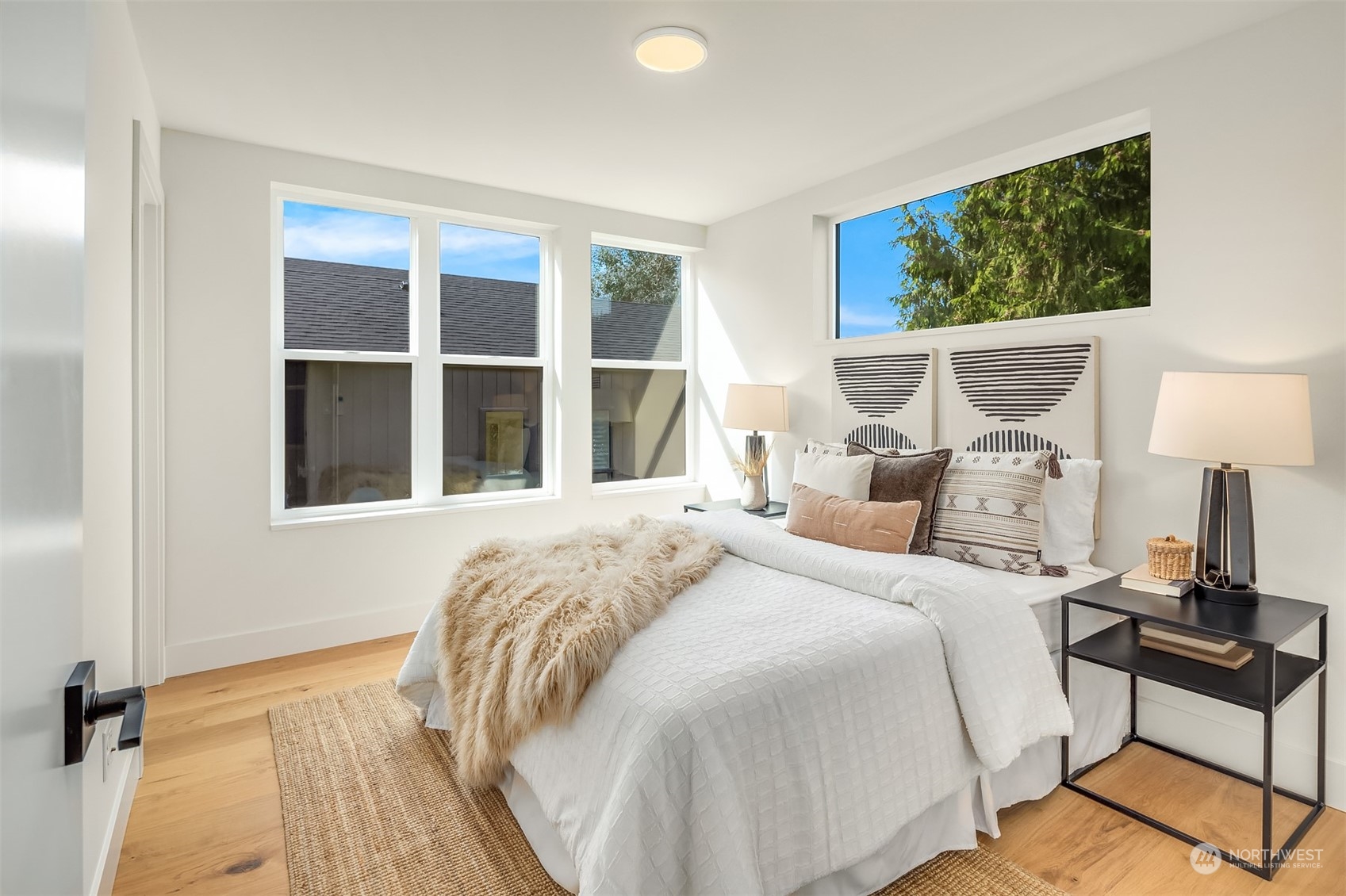 8551 Evanston Avenue N