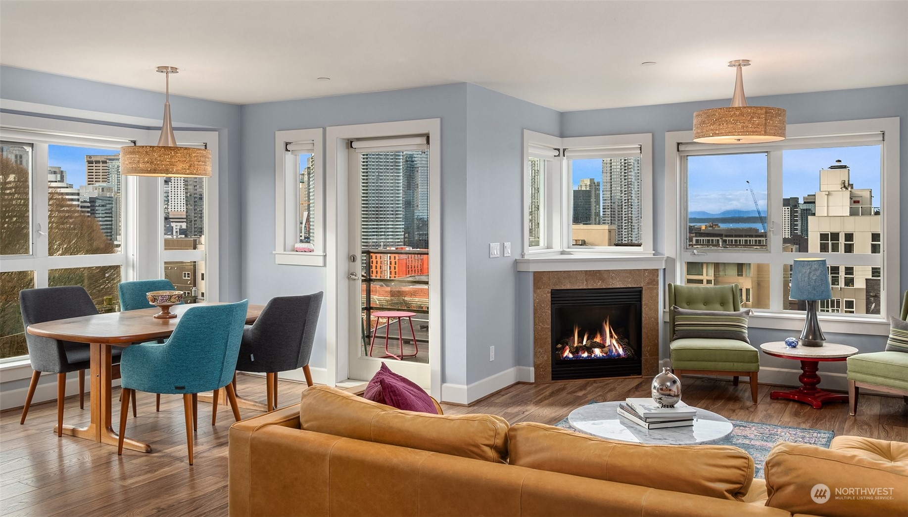 319 Summit Avenue E Unit: 502