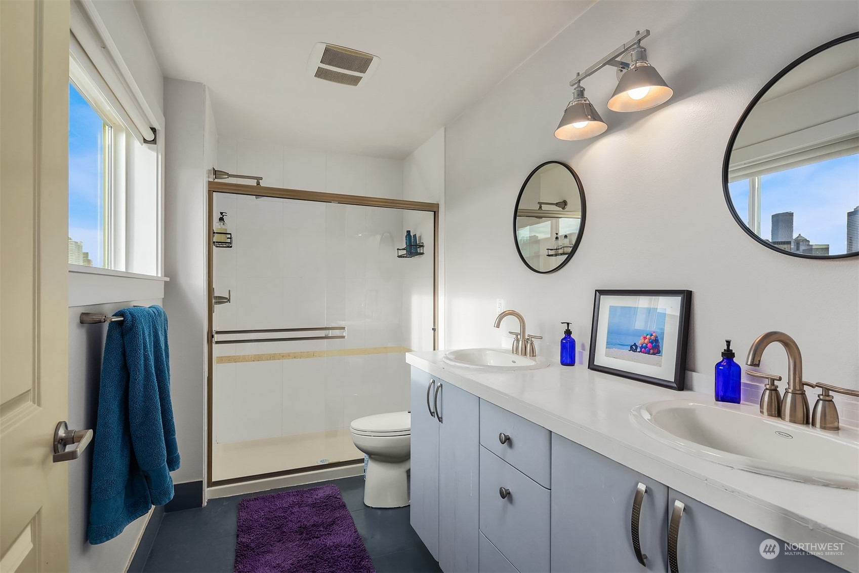 319 Summit Avenue E Unit: 502