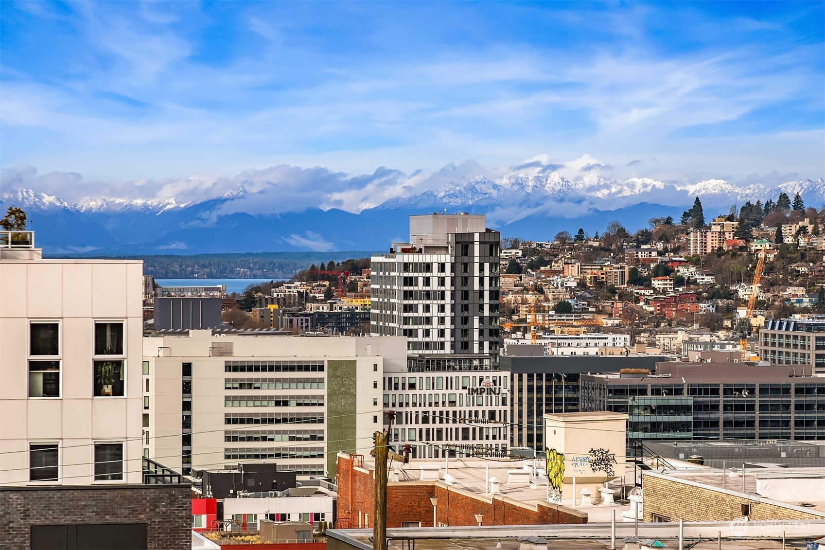 319 Summit Avenue E Unit: 502