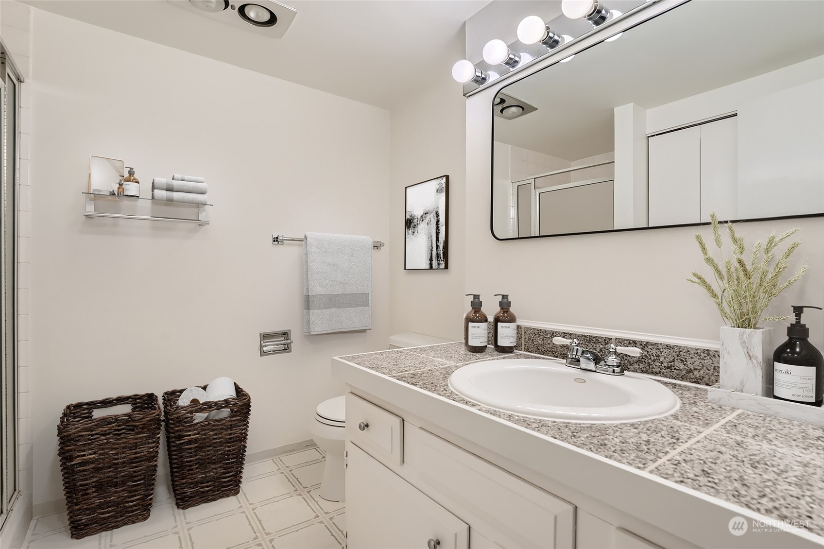 2100 3rd Avenue Unit: 1705