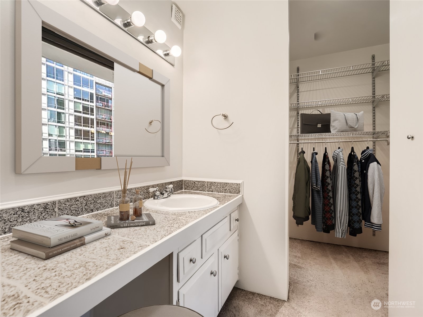 2100 3rd Avenue Unit: 1705