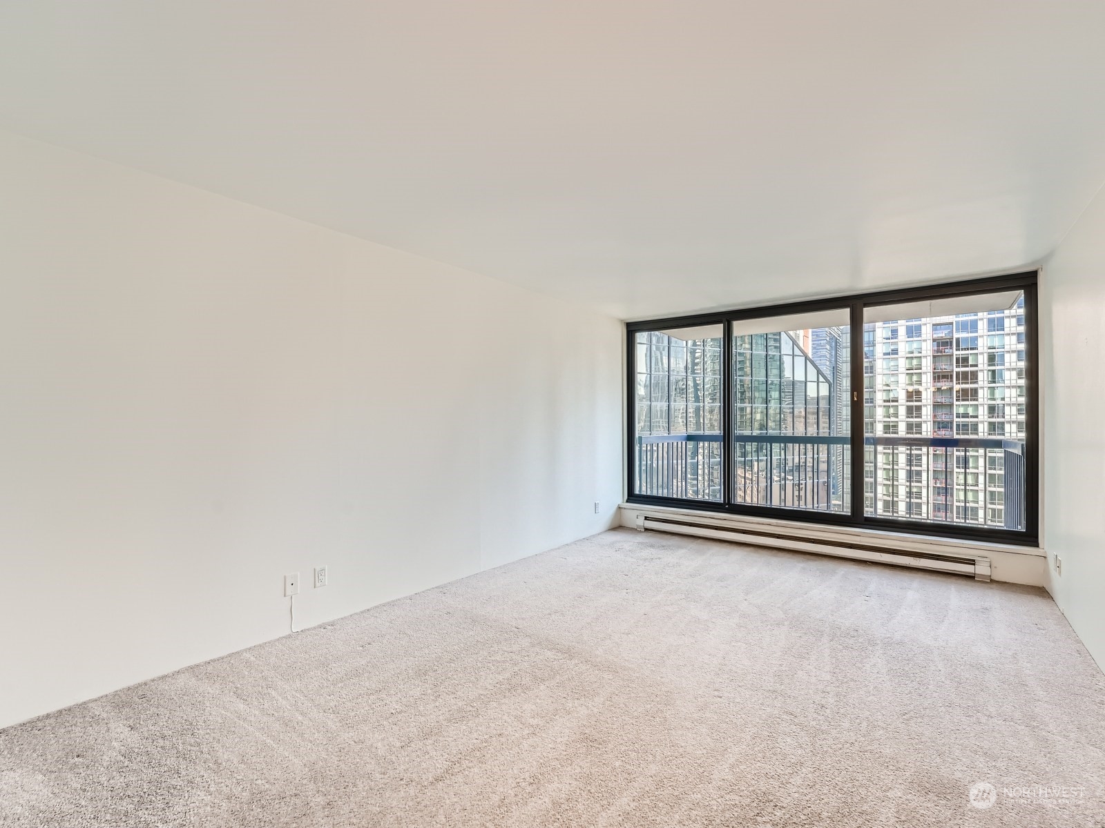 2100 3rd Avenue Unit: 1705