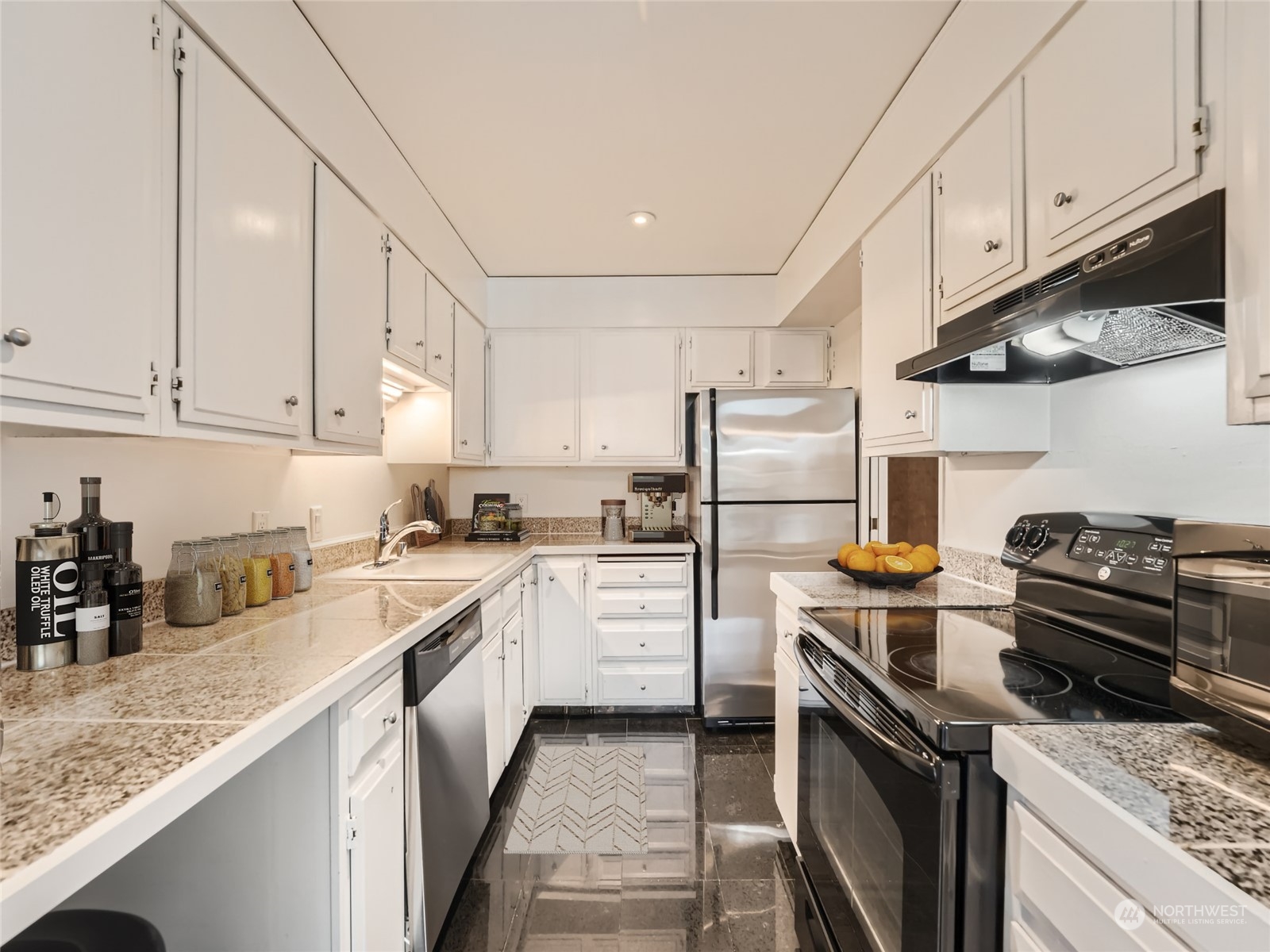 2100 3rd Avenue Unit: 1705