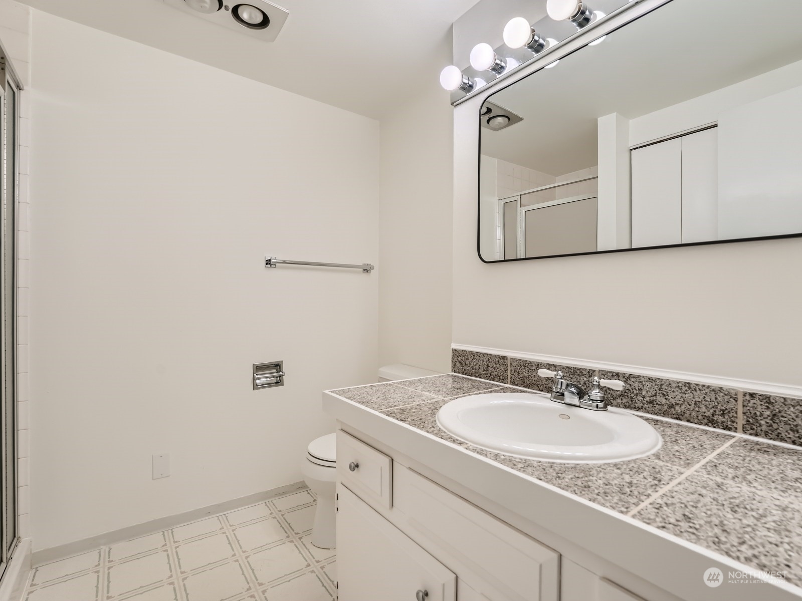 2100 3rd Avenue Unit: 1705