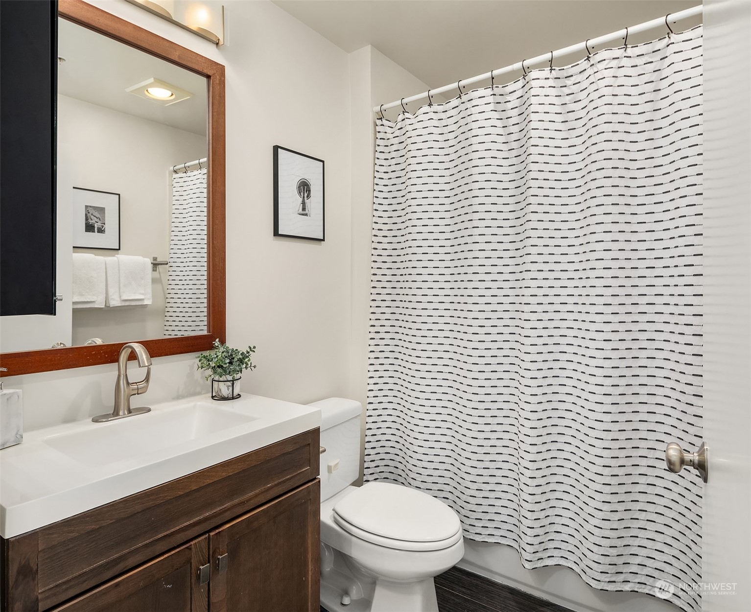 1711 E Olive Way Unit: 516