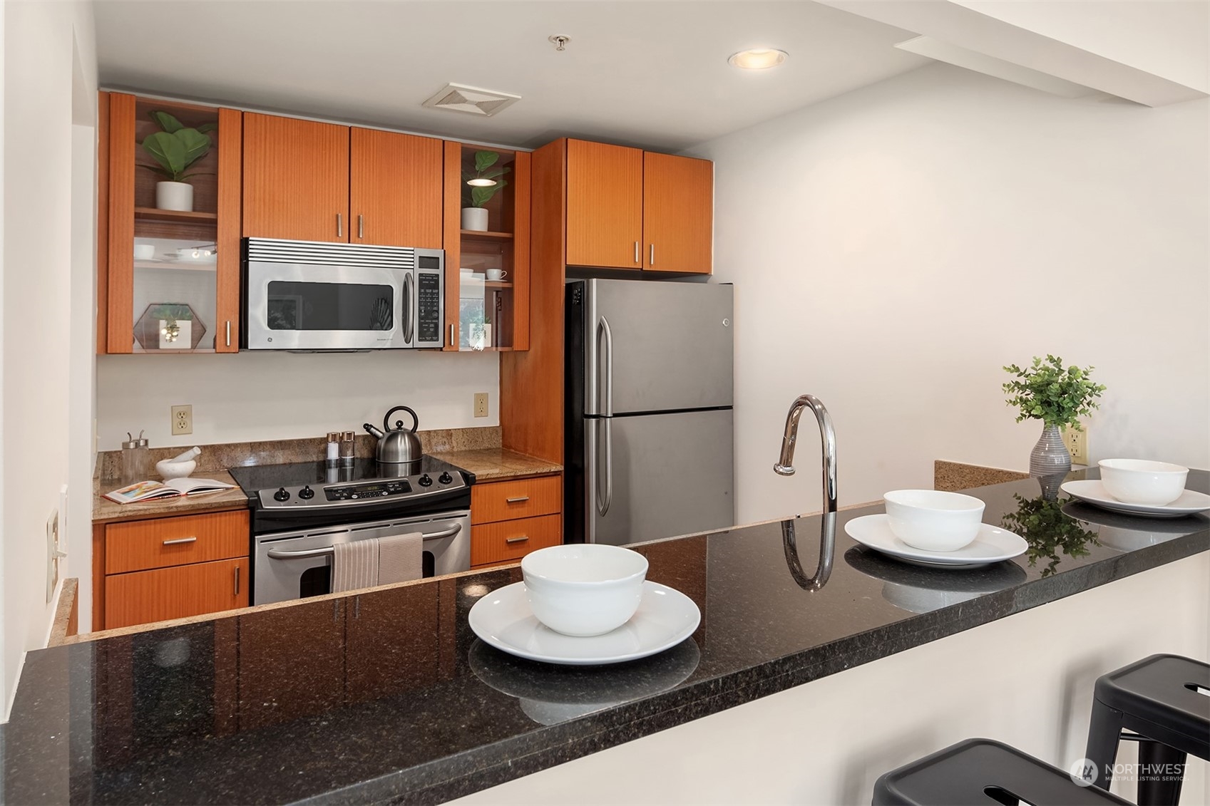 1711 E Olive Way Unit: 516