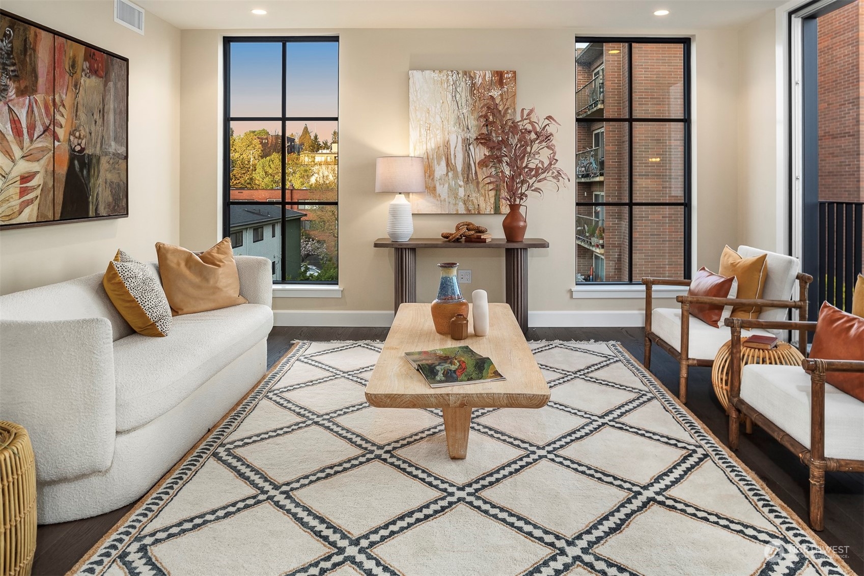 1406 3rd Avenue W Unit: 303