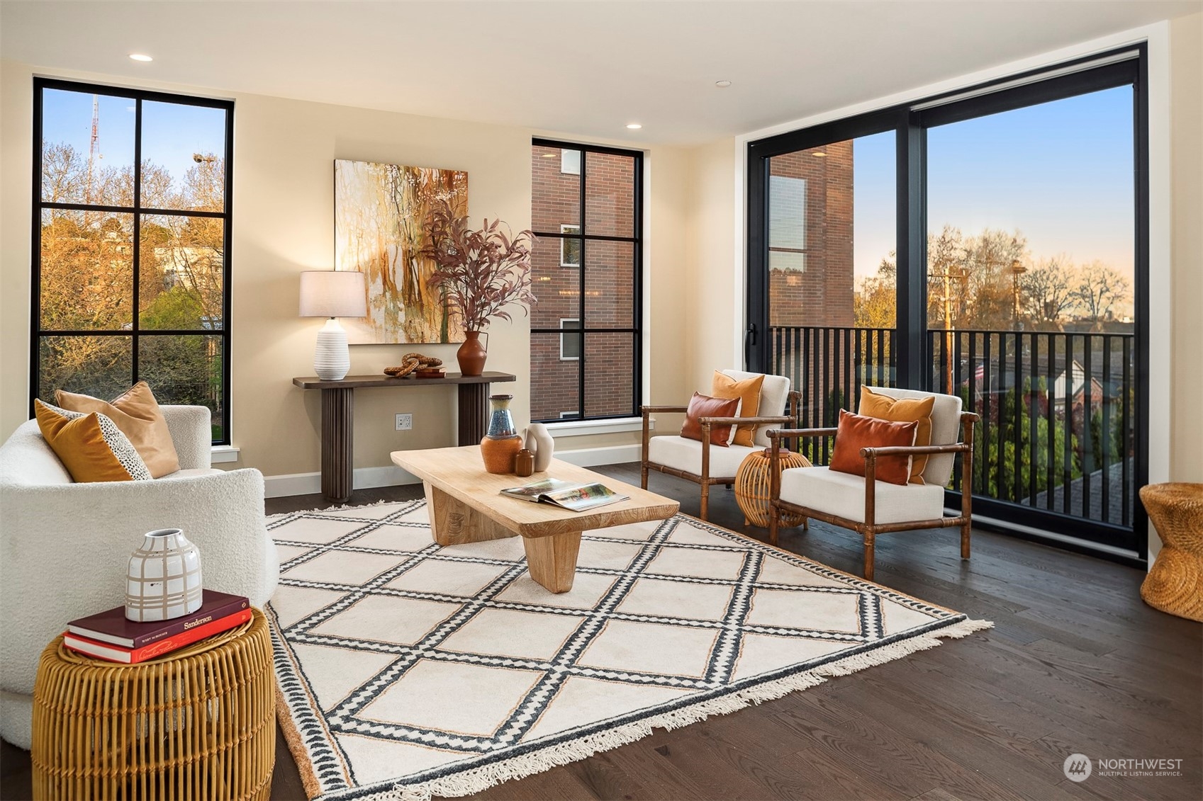 1406 3rd Avenue W Unit: 303