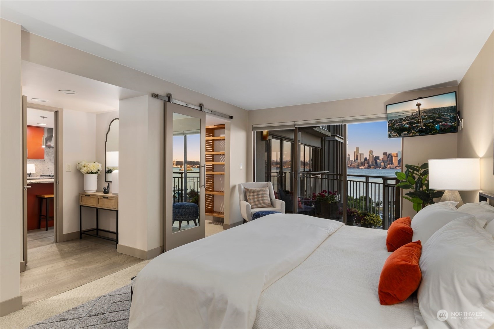 1111 Harbor Avenue SW Unit: 402