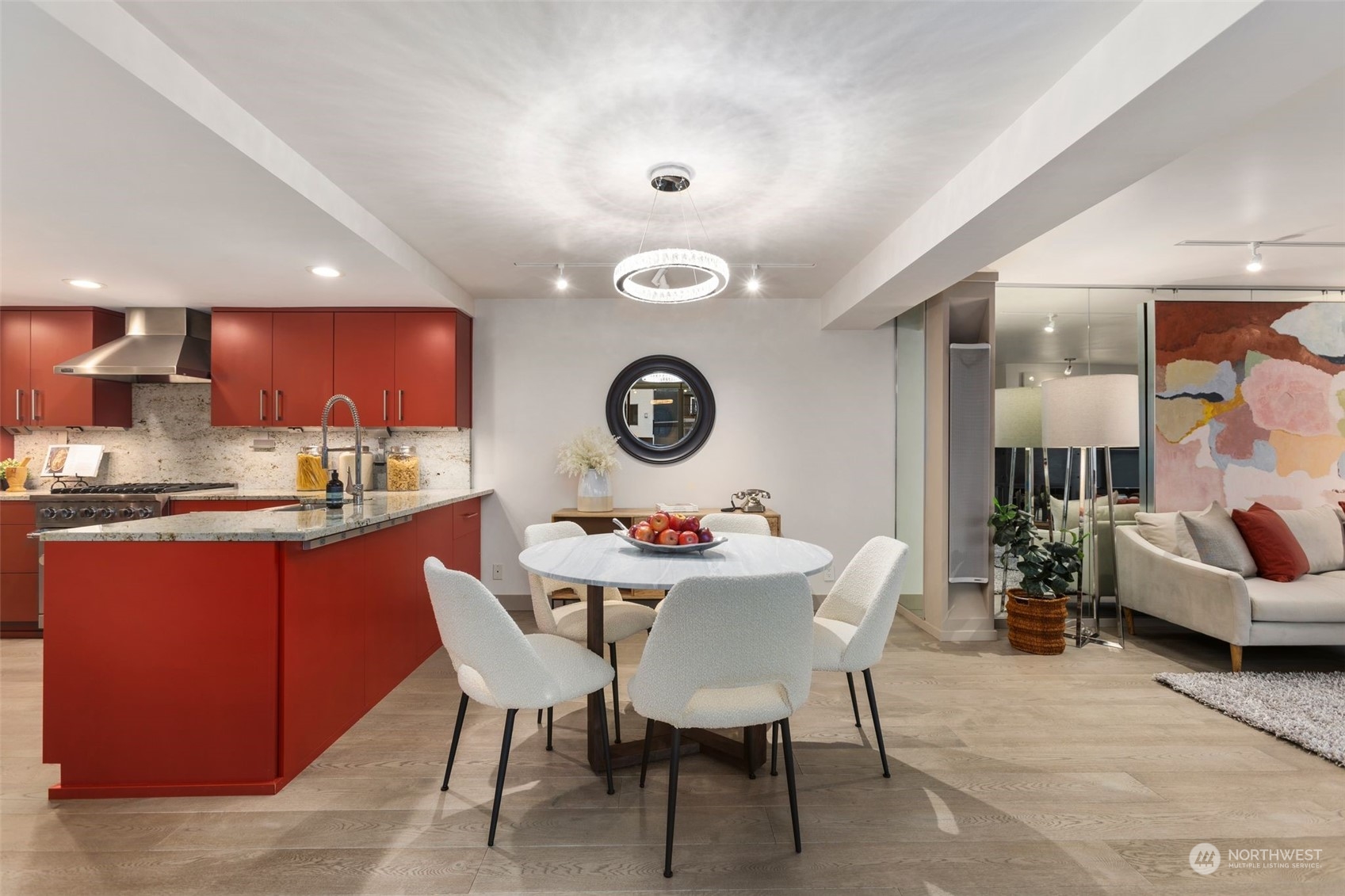 1111 Harbor Avenue SW Unit: 402