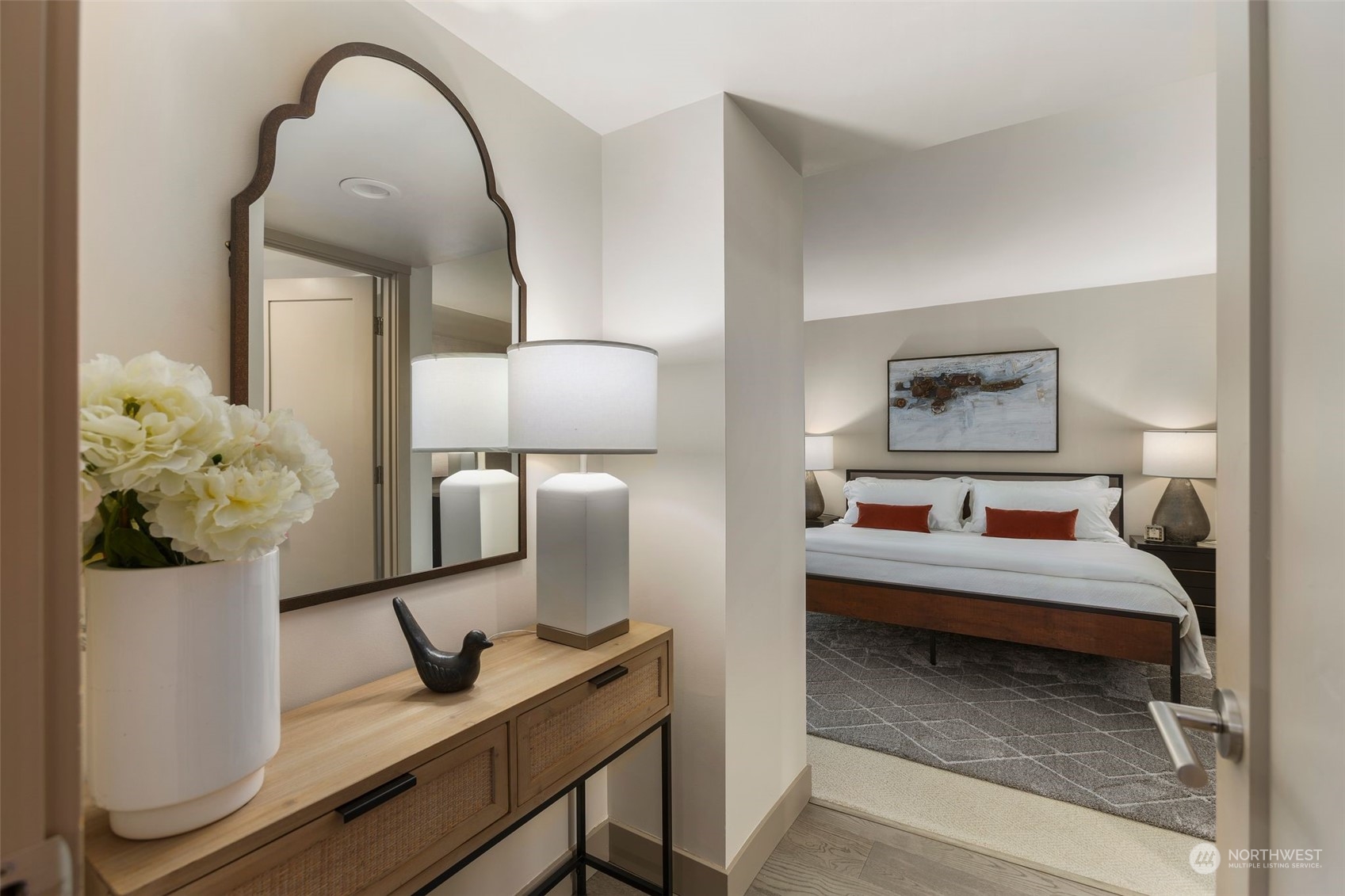 1111 Harbor Avenue SW Unit: 402