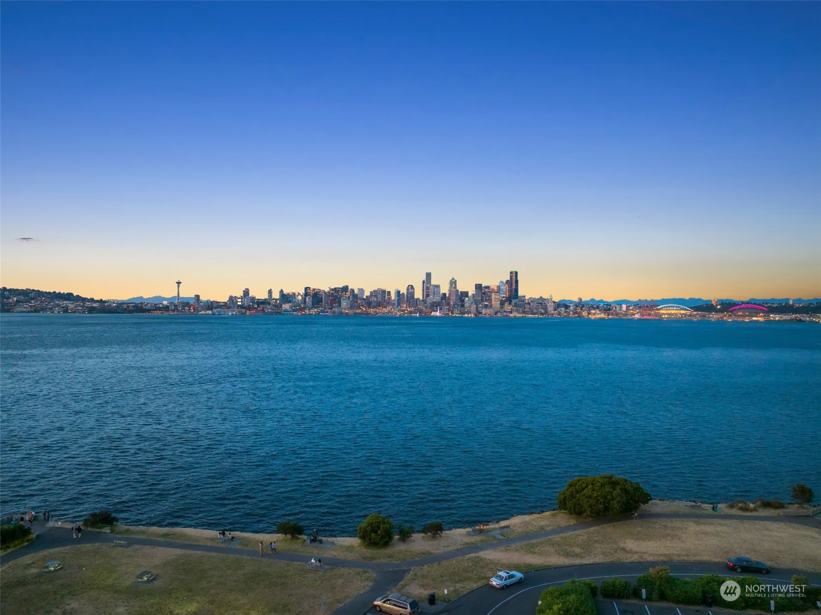 1111 Harbor Avenue SW Unit: 402