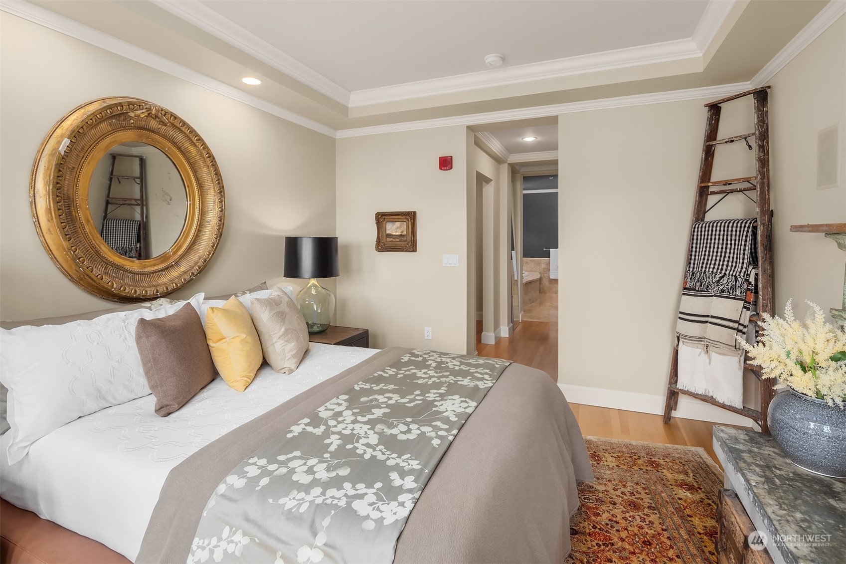 716 Boylston Avenue E Unit: 8