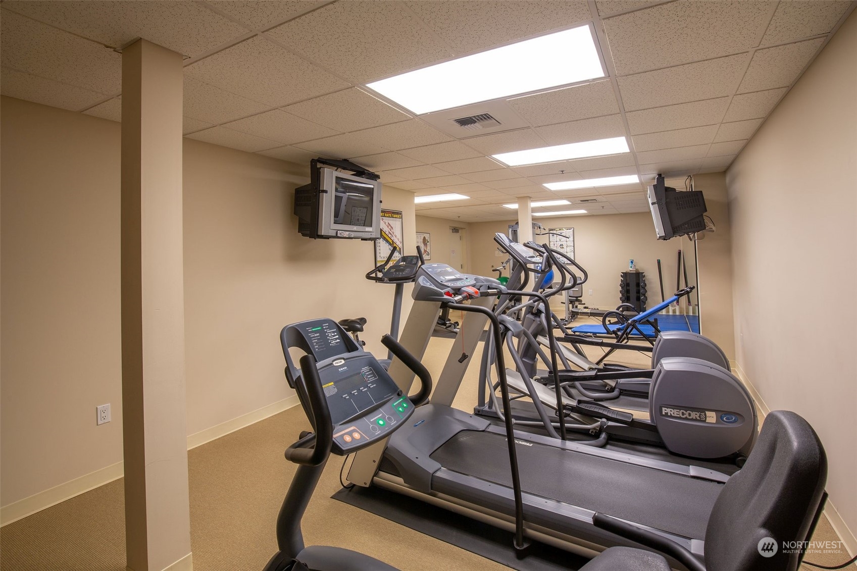 716 Boylston Avenue E Unit: 8