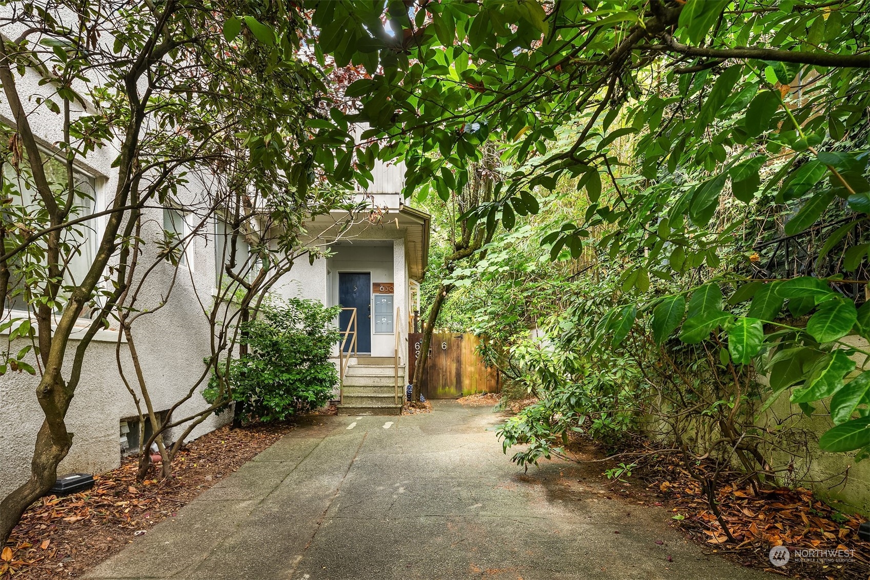 630 13th Avenue E Unit: 5