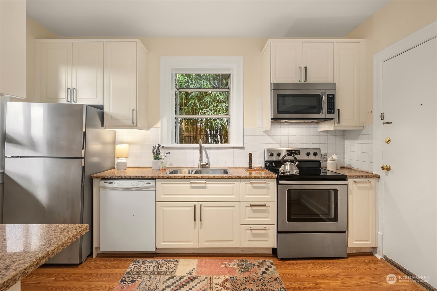 630 13th Avenue E Unit: 5