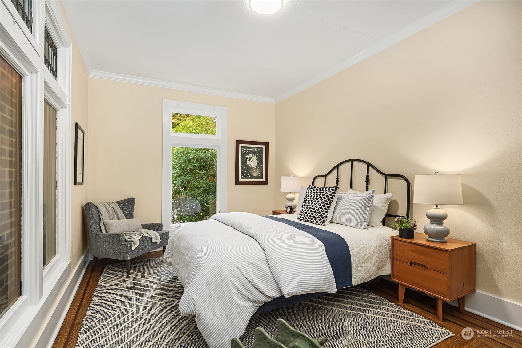 630 13th Avenue E Unit: 5