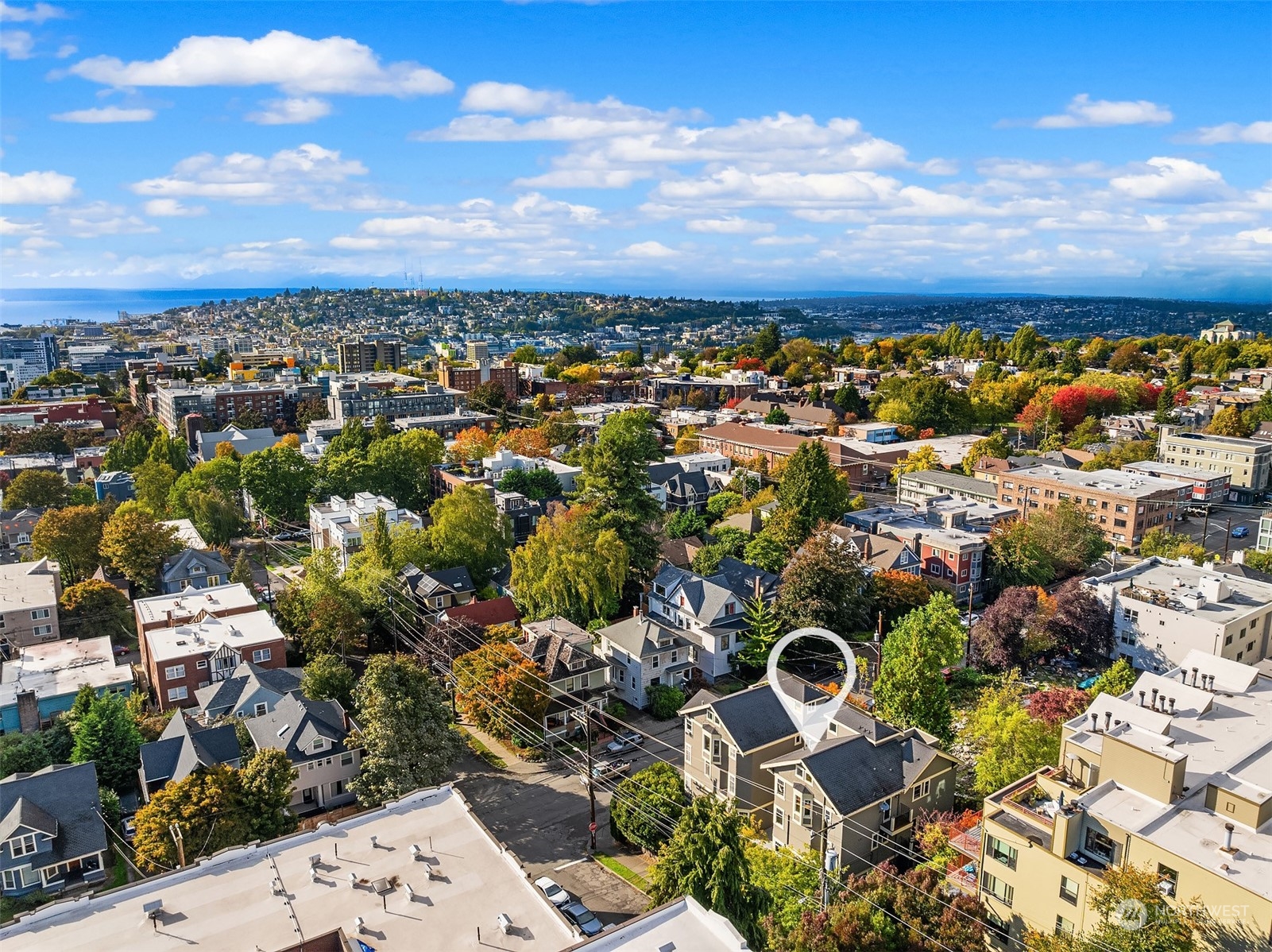 1208 E Republican Street