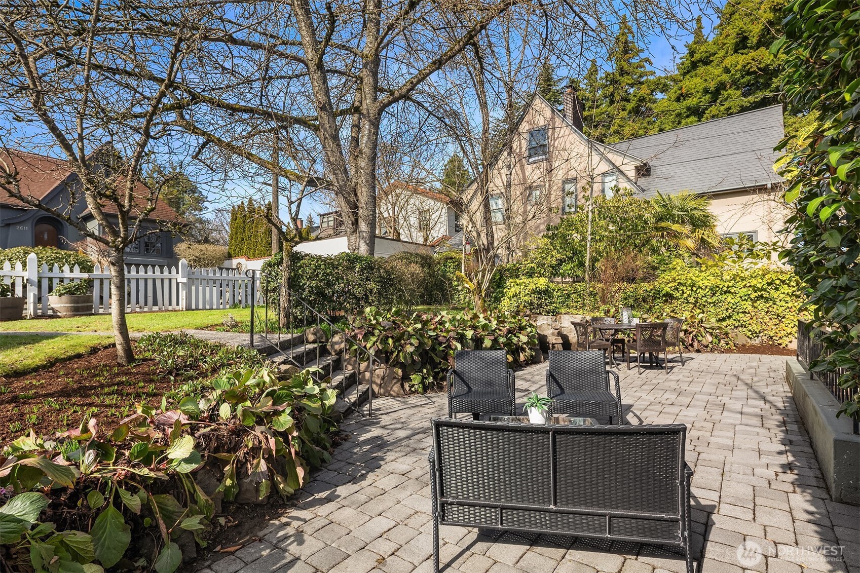 2615 Lake Washington Boulevard E