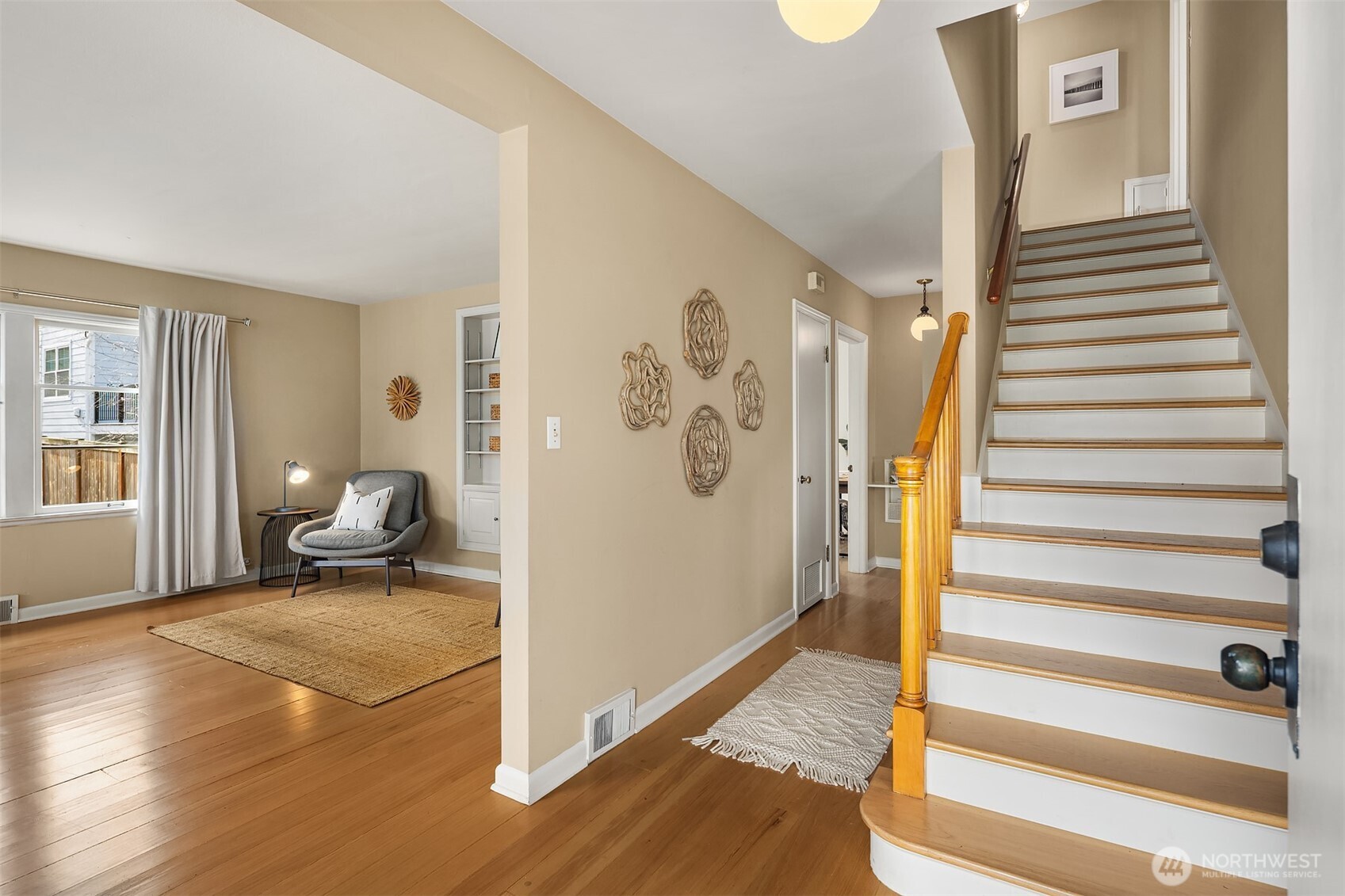 2615 Lake Washington Boulevard E