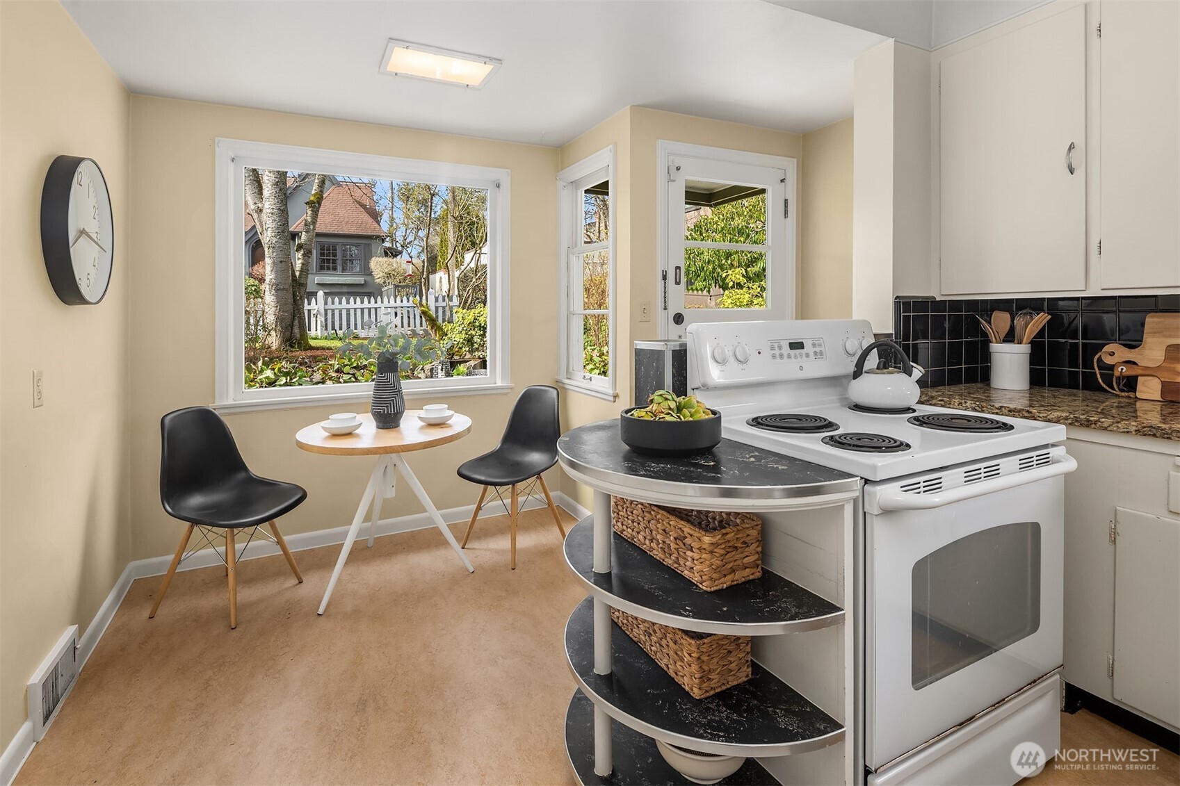 2615 Lake Washington Boulevard E