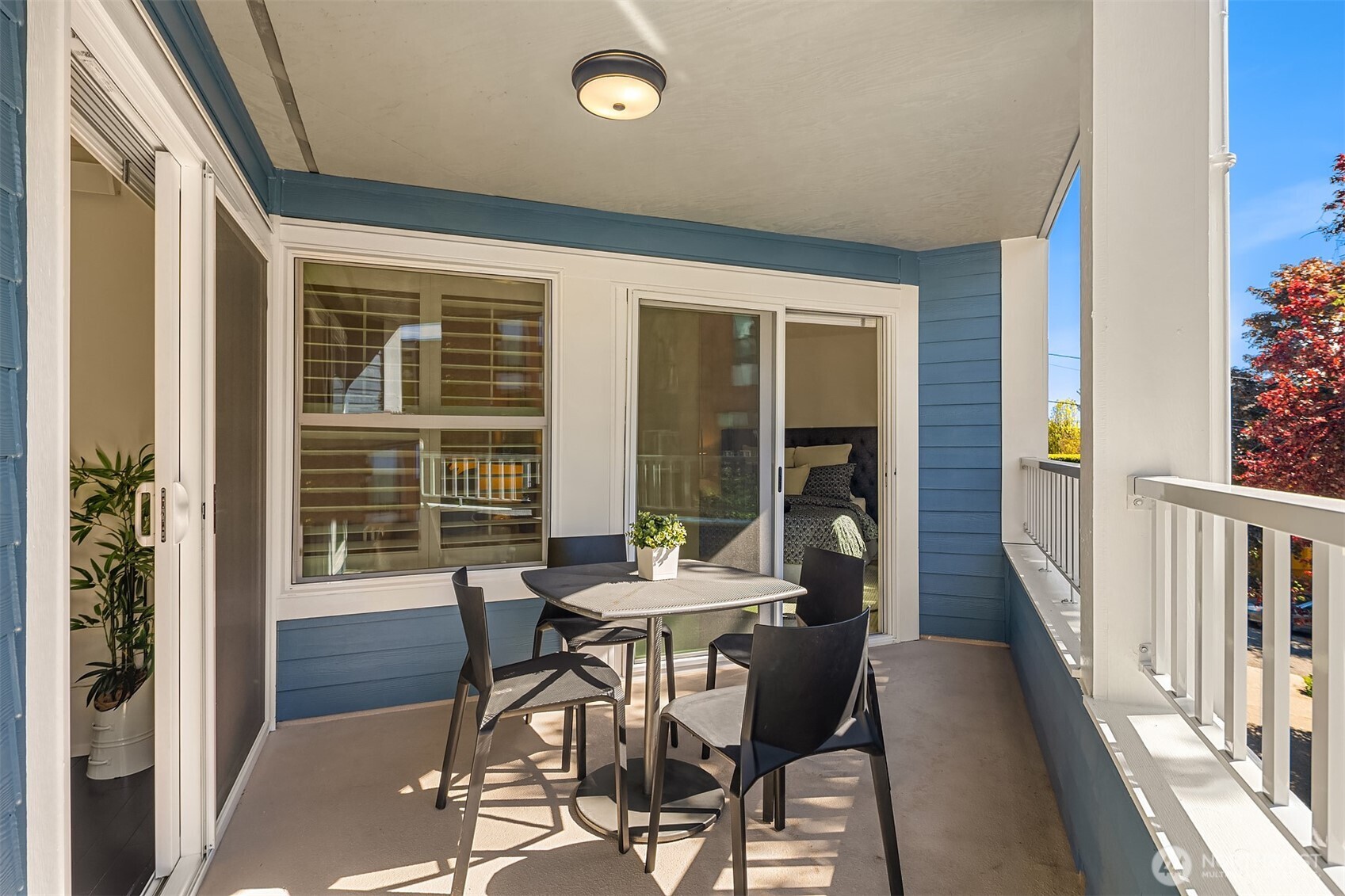 303 13th Avenue E Unit: 202