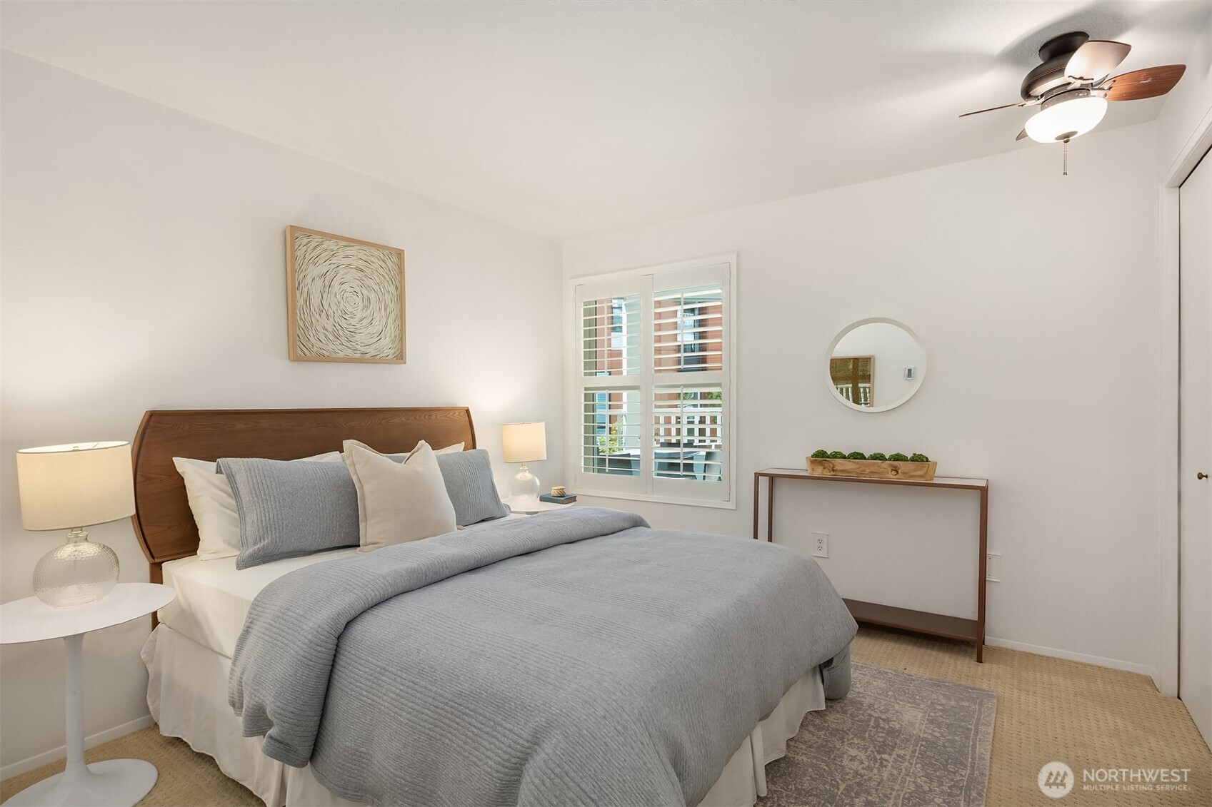 303 13th Avenue E Unit: 202