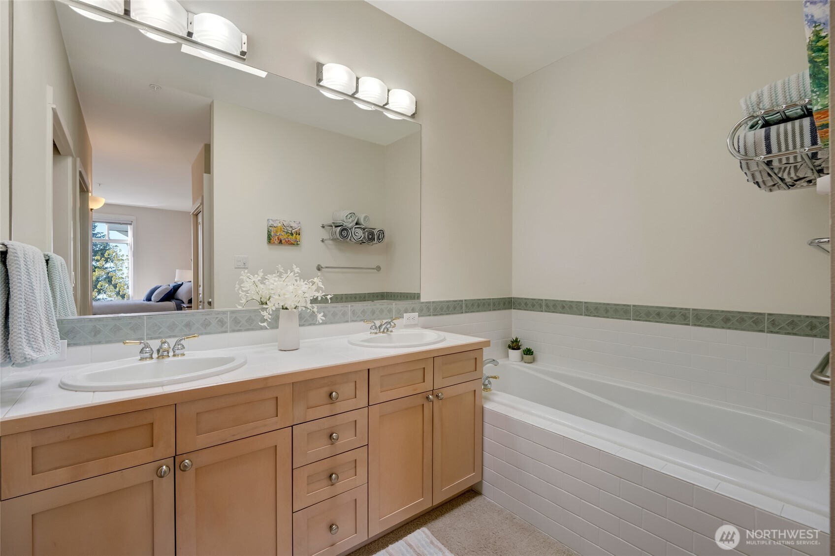 108 2nd Avenue S Unit: 505