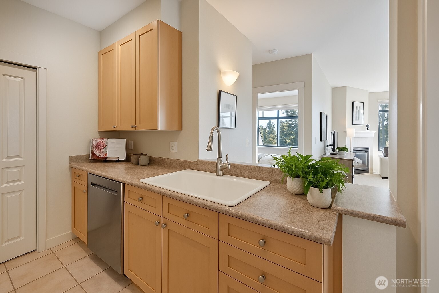 108 2nd Avenue S Unit: 505