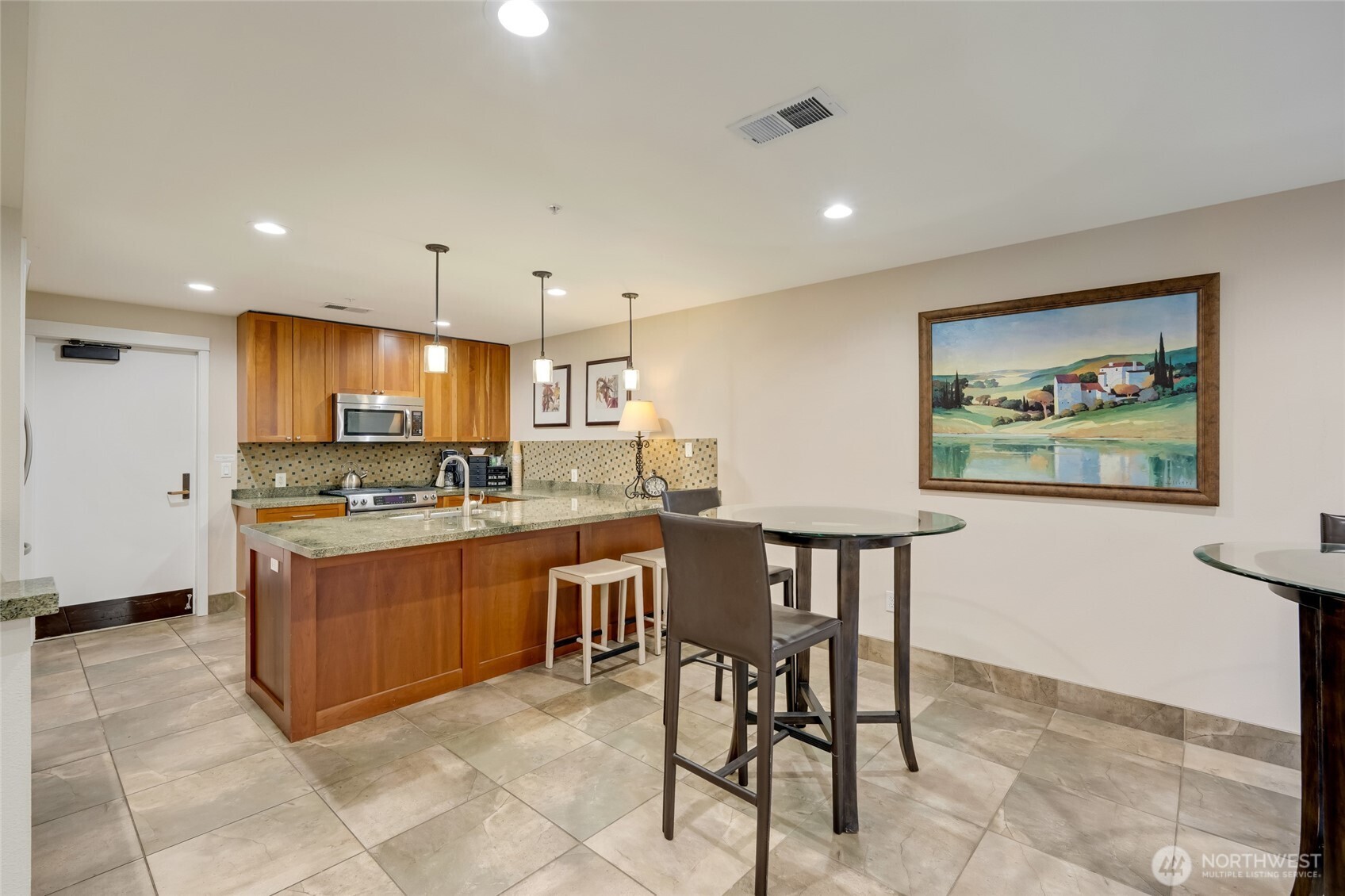 108 2nd Avenue S Unit: 505