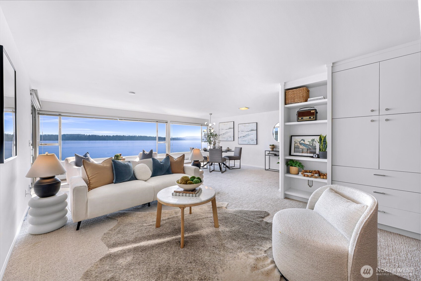 1600 43rd Avenue E Unit: 206