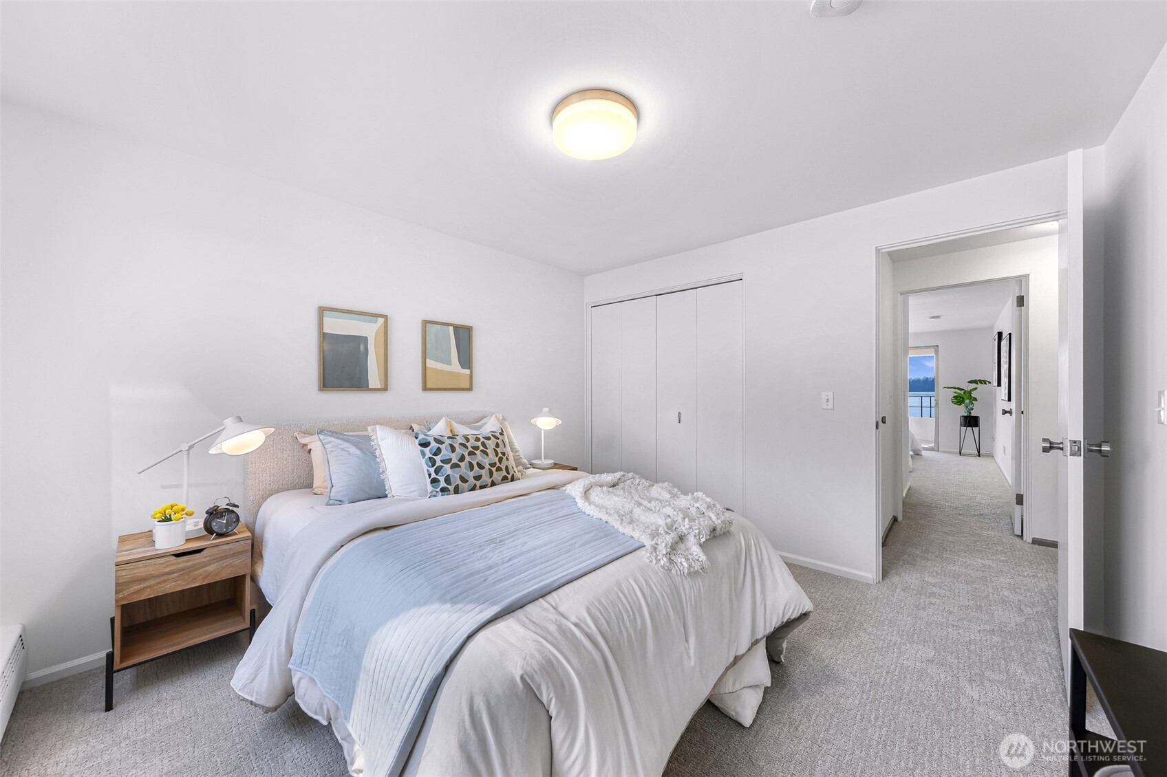 1600 43rd Avenue E Unit: 206