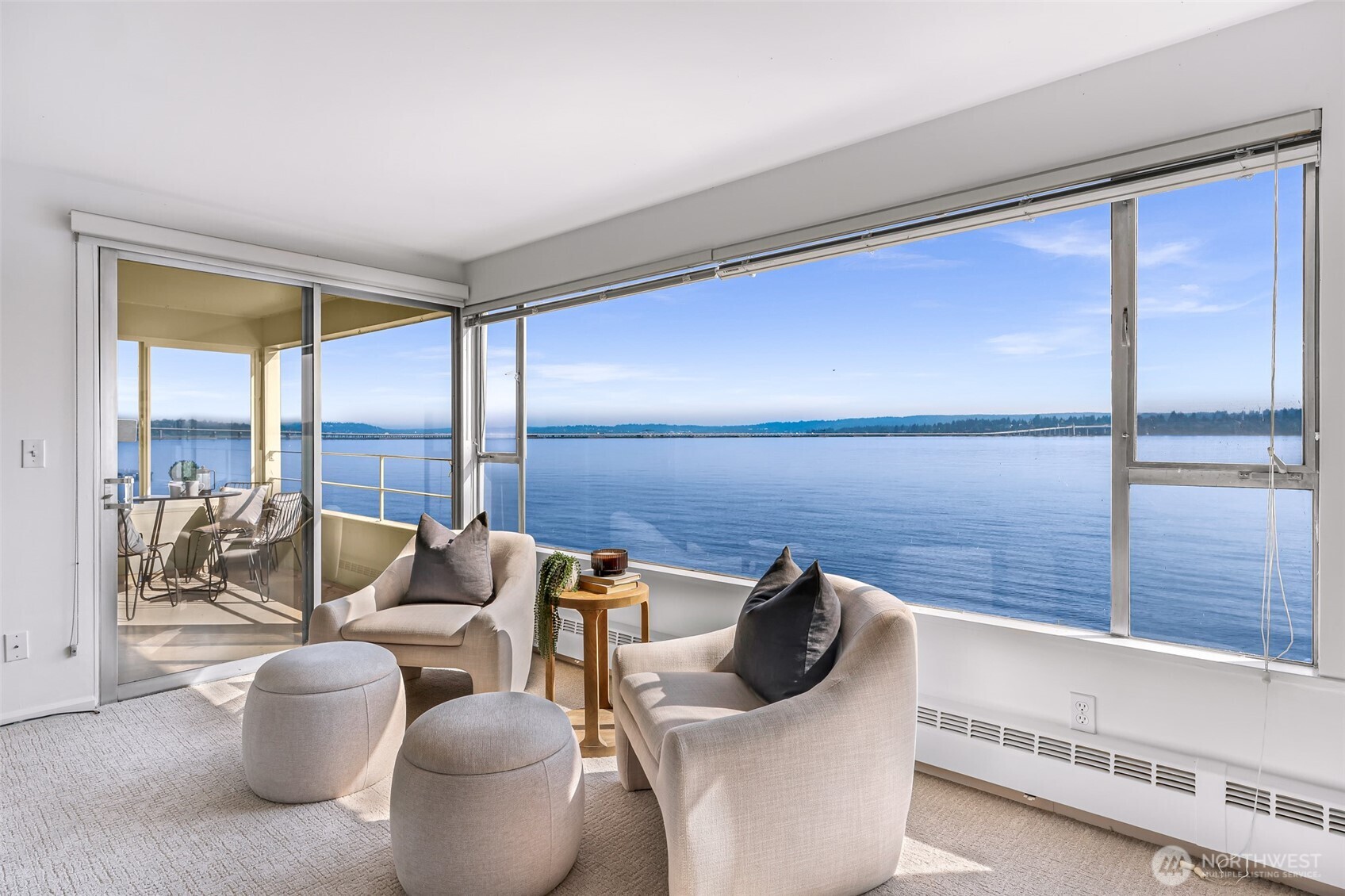 1600 43rd Avenue E Unit: 206