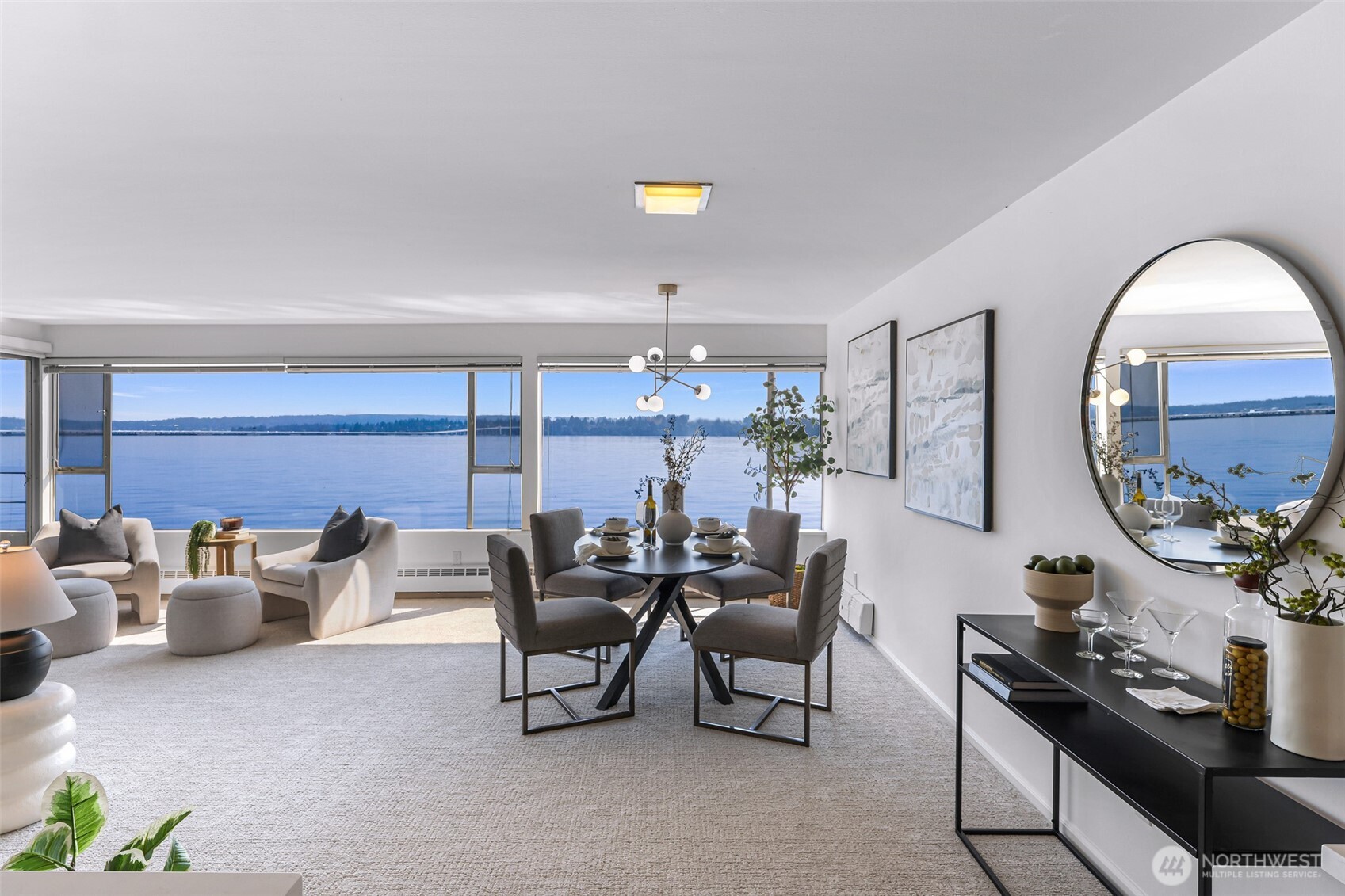 1600 43rd Avenue E Unit: 206