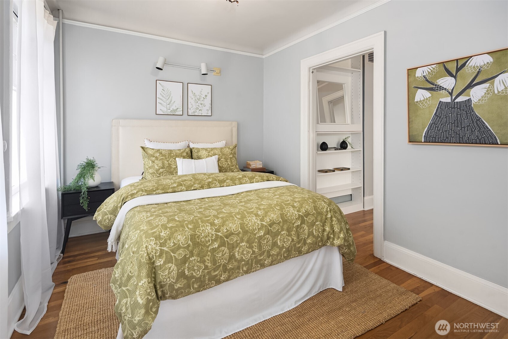 321 Boylston Avenue E Unit: 303