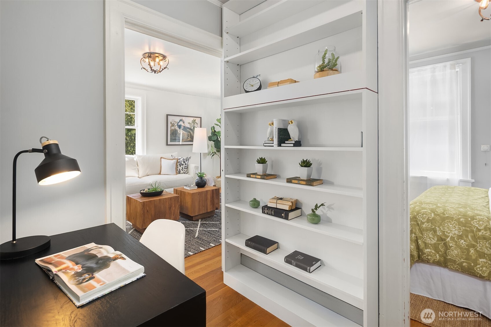 321 Boylston Avenue E Unit: 303