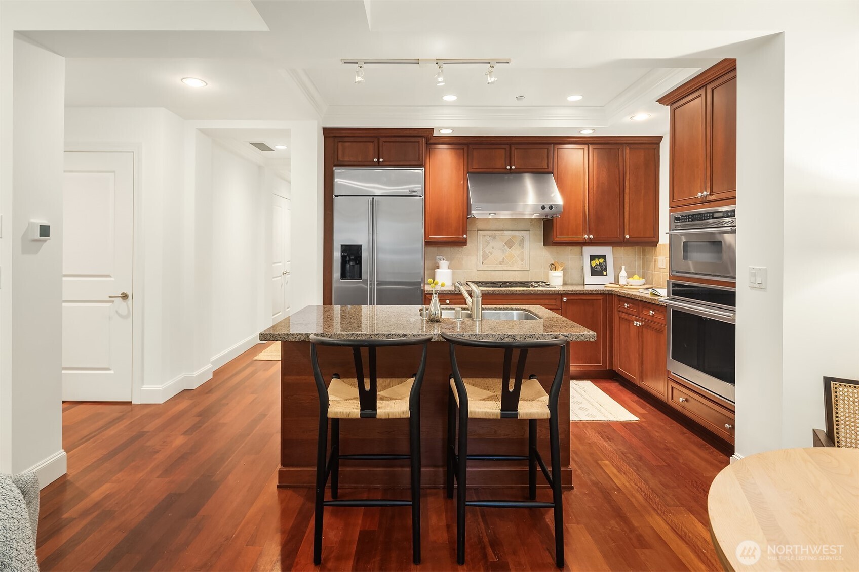 726 Boylston Avenue E Unit: 5