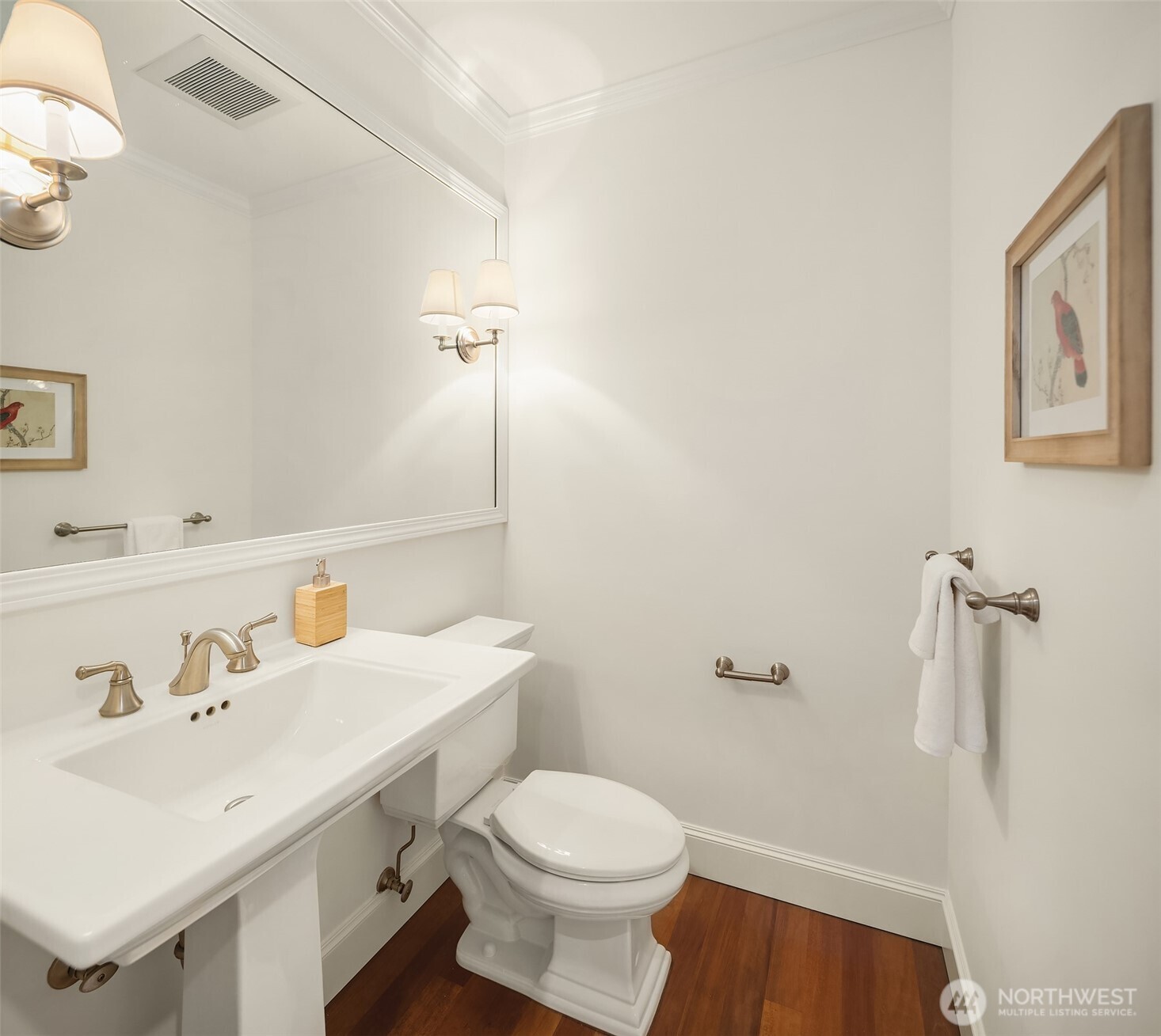 726 Boylston Avenue E Unit: 5