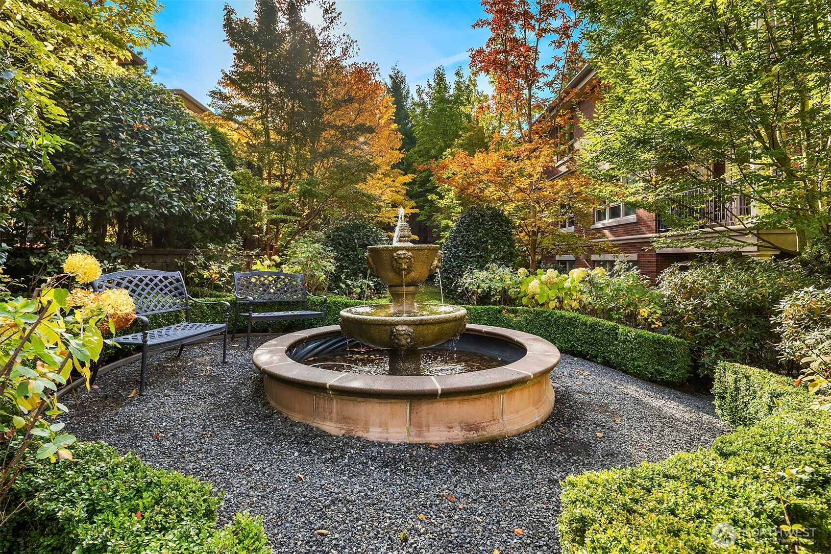 726 Boylston Avenue E Unit: 5